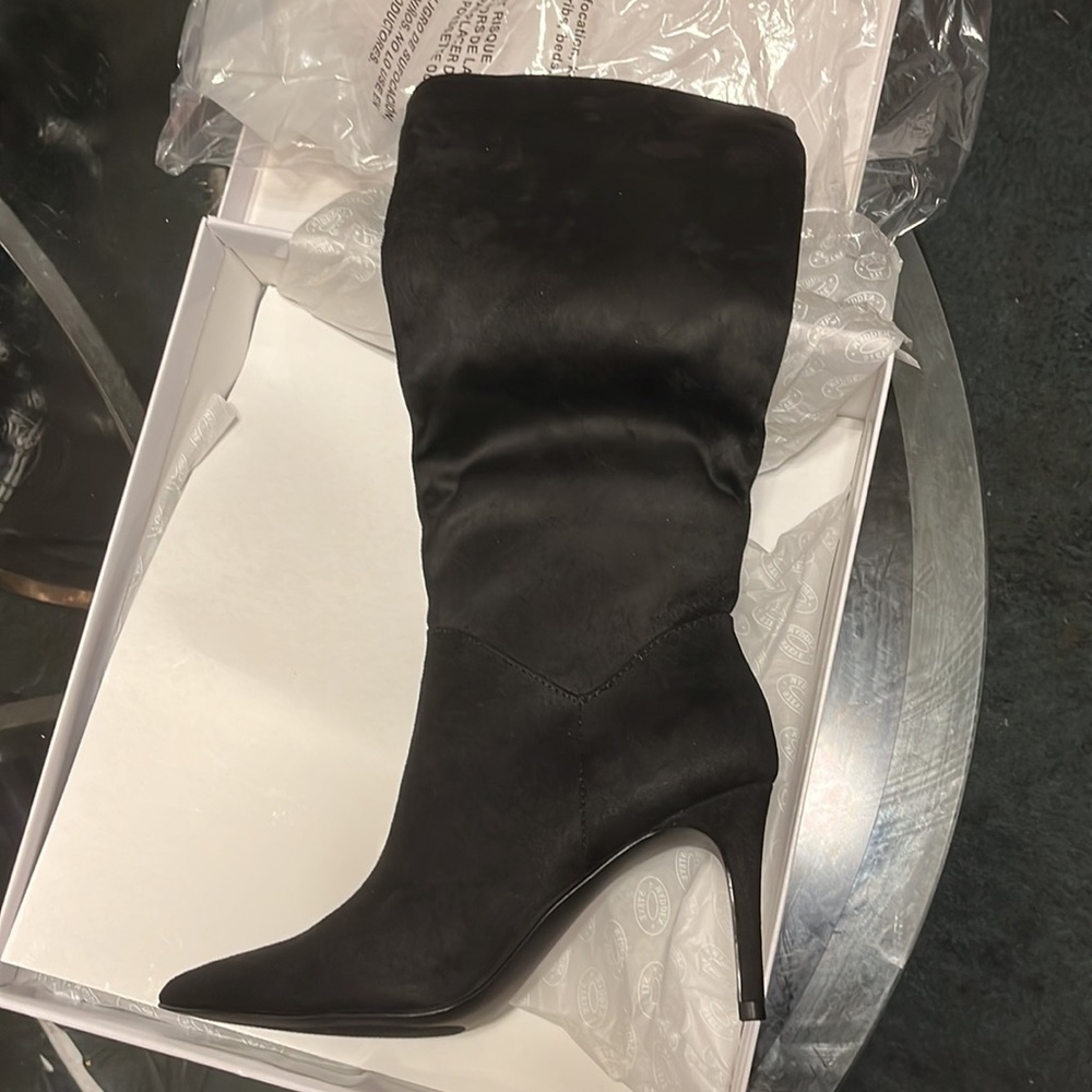 Steve Madden Kinga Embossed boots
